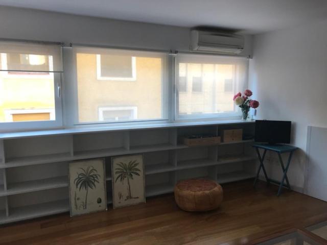 Impresionante Apartamento En Malasana Madrid Esterno foto